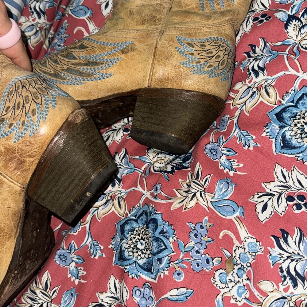 Corral Cowgirl Boots - Picture 5 of 5